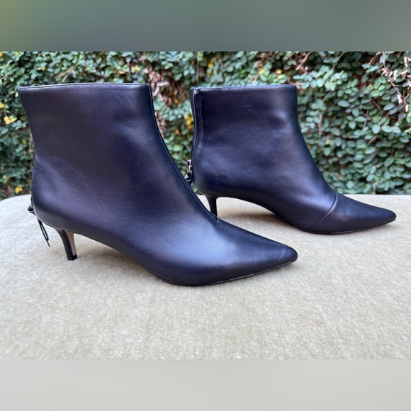 Saks Fifth Avenue Shoes - Saks Fifth Avenue Black Heeled Boots